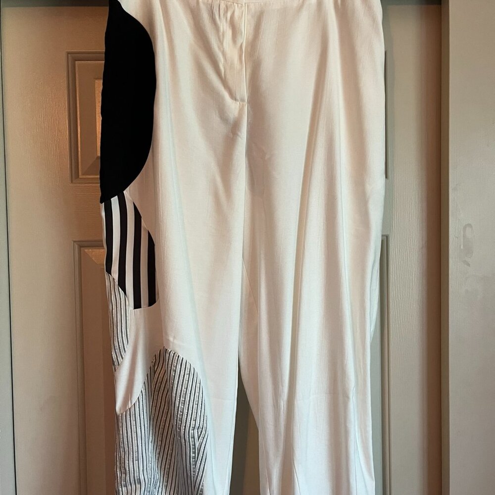 Ozai N Ku , white summer weight pants, size XL